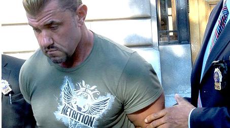 [미주통신] 시상식 간다고 학부모 속이고 10살 제자 성폭행한 교사