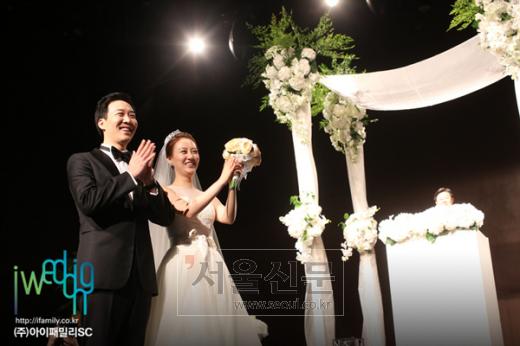 [포토] 장윤정-도경완 결혼식 내부사진 공개