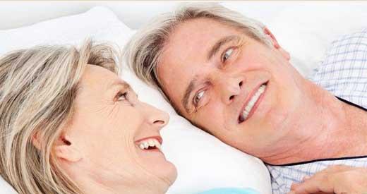 정기적으로 성생활하는 사람이 더 젊어 보여…