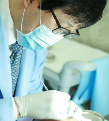 여드름 흉터 없애는 화장법 ‘성형킹’ 등장 눈길