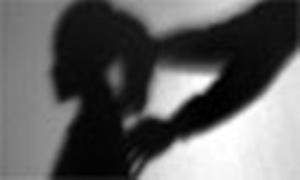 어린 손녀 성폭행해 두 아이 낳게한 60대 짐승男