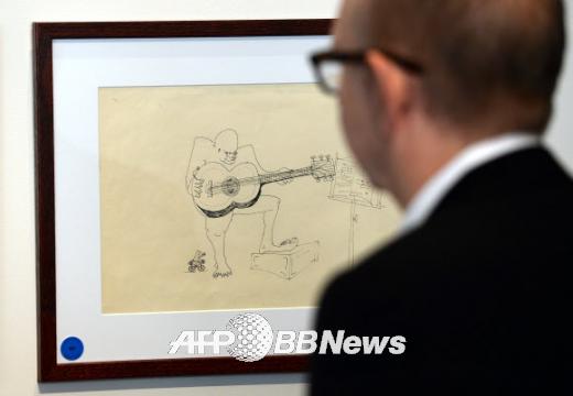 총 8억원…경매 나올 ‘존 레논 소장품’ 공개