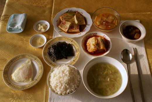 아침 먹으면 살 빠지는 과학적 이유