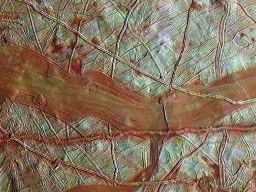 그속엔 바다가 있을까?…목성 위성 유로파, 얼음 표면 공개