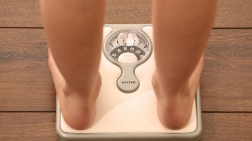“평균보다 작은 그릇 식사, 비만아 다이어트 효과↑”
