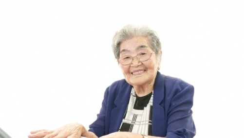 늙는게 서럽다? 70대, 50대보다 더 행복해
