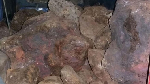 운석 215개 1500kg! 어디에서 다 주웠을까?