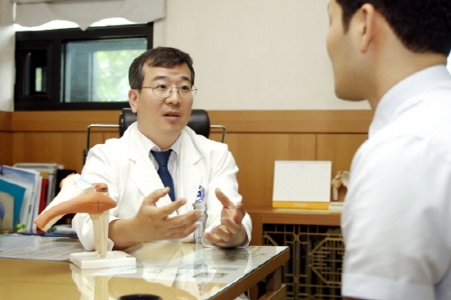 세란병원 관절센터, 엄지발가락 변형되는 무지외반증 아픈 이유