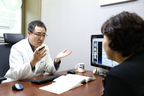 퉁퉁 붓는 몸과 다리…근본 원인 찾아 제거해야