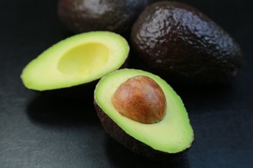 아보카도의 불편한 진실…웰빙과 맞바꾼 노동착취