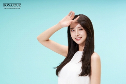 헬로비너스 나라, 천연화장품 브랜드 ‘보나쥬르’ 전속 모델 발탁