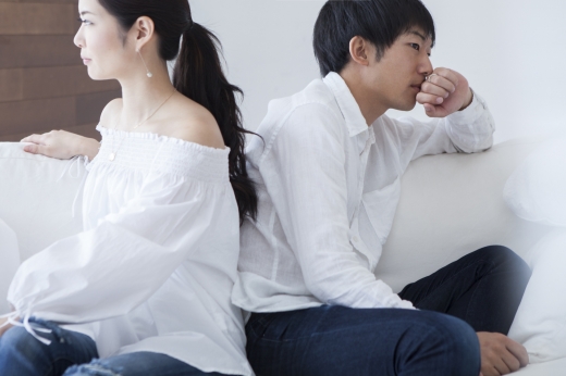 ‘사랑 밀어내는 데이트 비용’…10명 중 7명 이별 고려