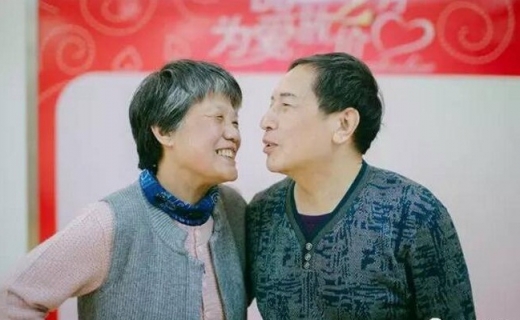 48년 함께 산 남편이 어느날 ‘여자’가 됐다