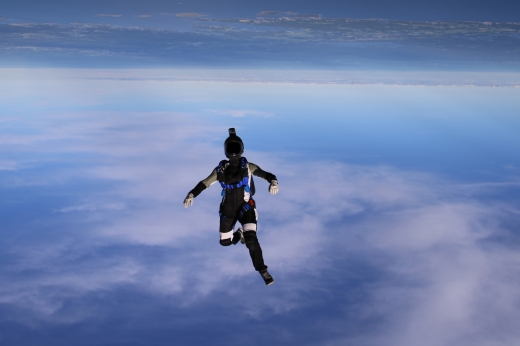 스카이다이버가 점프 직전 아내에게 보낸 메시지