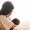 “모유수유 2개월 하면 아기 급사 위험 절반 ↓”(연구)