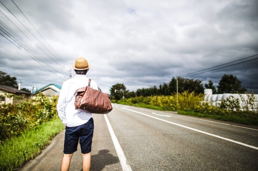 히치하이킹 하던 20대 남성, 여성 2명에게 집단 성폭행