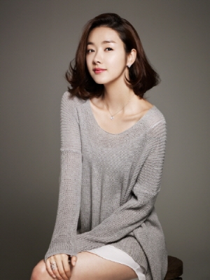 이탈리아 프리미엄 액상분유 ‘오브맘’ 모델에 배우 소이현 발탁