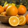 “일주일에 오렌지 한 개만 먹어도 노안 위험 낮춘다” (연구)