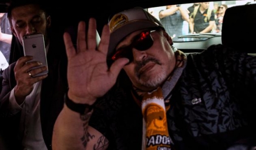 멕시코 프로팀 맡은 마라도나…동네 주민들은 “오지마”