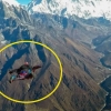 중국인 최초 ‘윙슈트 입고 히말라야에서 점프’ 성공한 여성