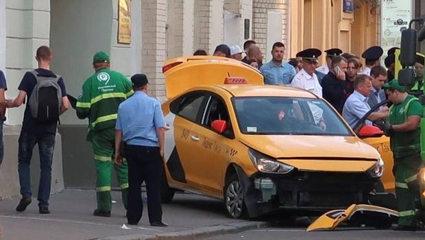 [여기는 남미] ‘마약 5관왕’ 진기록 세우고 수갑 찬 택시기사