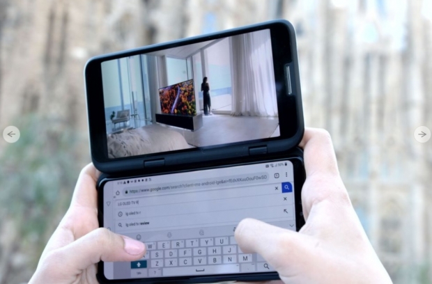 ‘대세를 거스른다’는 LG V50, 해외 반응 모아보니