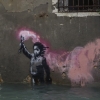 “구해주세요”…베네치아 최악 홍수에 잠긴 뱅크시 작품