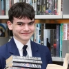 책 첫 문장만 듣고 129개 작품 맞혔다…英 소년 세계신기록