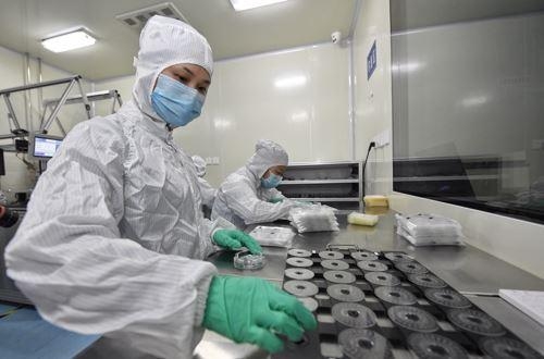 병 주고 약 파는 격?...中 ‘코로나19’ 진단키트 수출 모색