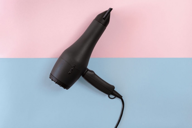 “드라이어로 코에 바람 넣으면 코로나19 치료” 美정치인 망언