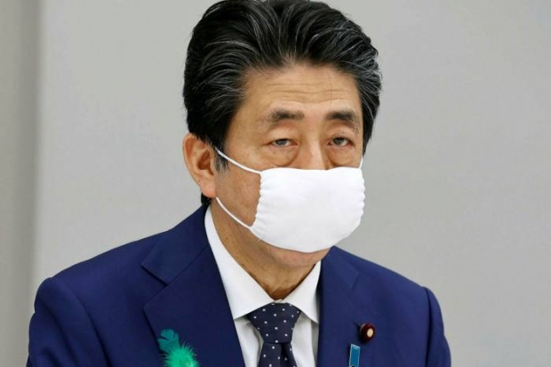 영원히 조롱받을 日아베… ‘코가리개 마스크’부터 ‘이상한 개학’까지