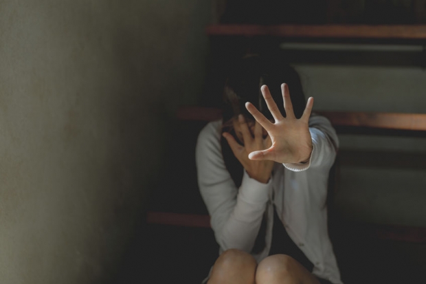 사촌과 강제 결혼한 이란 10대 소녀, 남편에게 참수 당해
