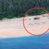 태평양 무인도 표류한 실종선원들, 모래사장 ‘SOS’ 덕에 구조 (영상)
