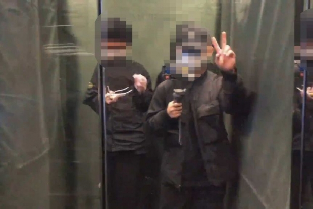 “관심받고 싶어서”…코로나 봉쇄 뚫고 밤거리 나간 中 유학생 논란