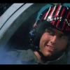 영화 ‘탑 건’ 속 톰 크루즈가 쓴 비행 헬멧 경매 나와
