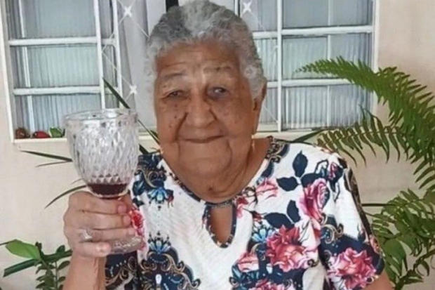 [여기는 남미] 와인 값 벌려고…101세에 이력서 내고 대박 난 할머니