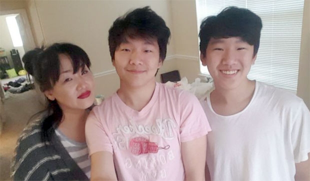 엄마 잃은 한인 형제에게 손 내민 6만8천명…30억원 후원 [애틀랜타 총격]