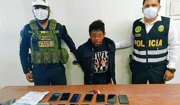 [여기는 남미] 5분마다 1대 꼴… ‘핸드폰 날치기의 달인’ 페루서 검거