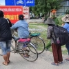 [여기는 베트남] 코로나19로 실업자 된 4인 가족, 자전거 타고 1300km 귀향길