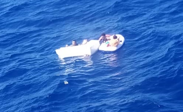 [월드피플+] 난파선에서 소변 마셔가며 모유 수유…아이들 살리고 떠난 어머니