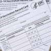 ‘강제 백신’ 美 공무원 수백 명, 가짜 백신 카드 제출 의혹