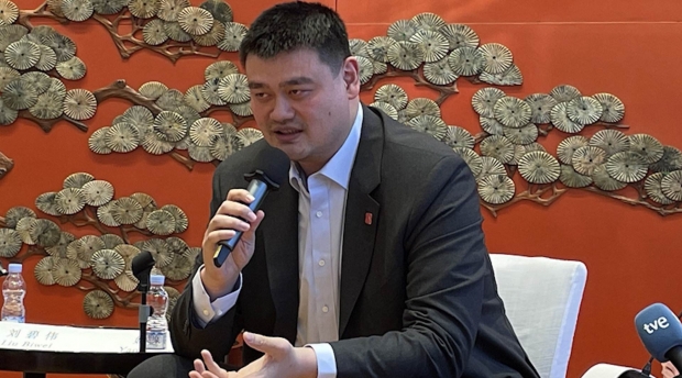 [여기는 중국]中인권 탄압 논란에 자신감 비춘 ‘걸어다니는 만리장성’ 야오밍