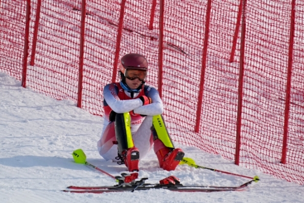 [올림픽+] 인공눈 탓에 경기 중단?…中 “인공눈 우수하다” 격양 반응