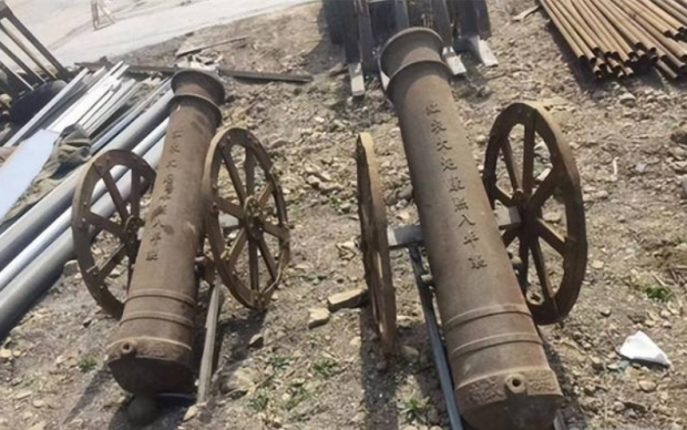 “쓰레기인 줄 알았는데 보물!”...고물상서 淸시대 대포 발견돼