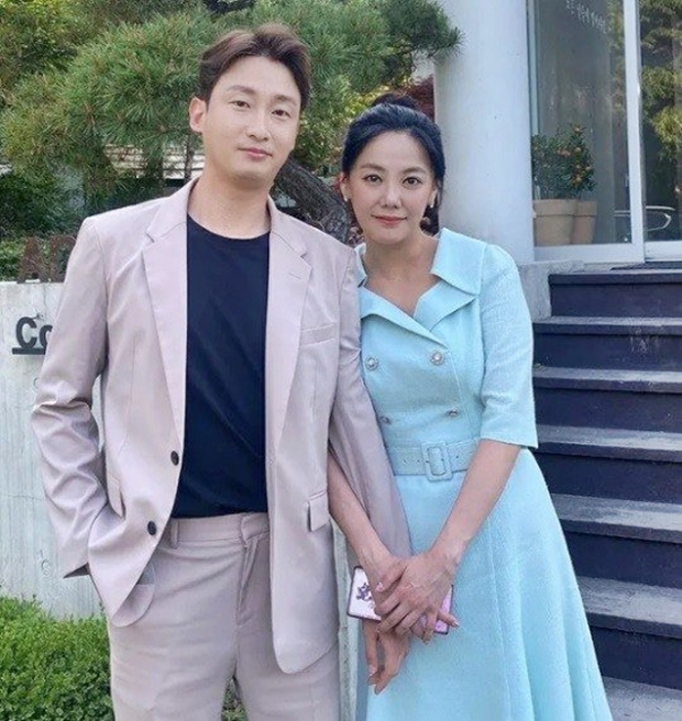 고은아, 테니스 코치와 소개팅 후 ‘핑크빛’ 실제 연인?