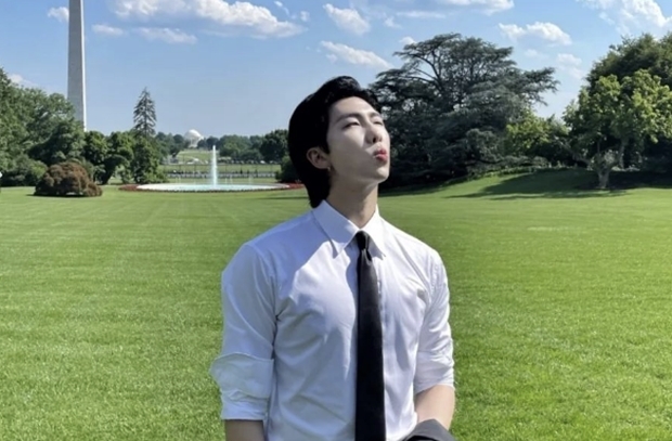 “방탄소년단 RM, 명문대 출신 여성과 결혼” 썰이었나?