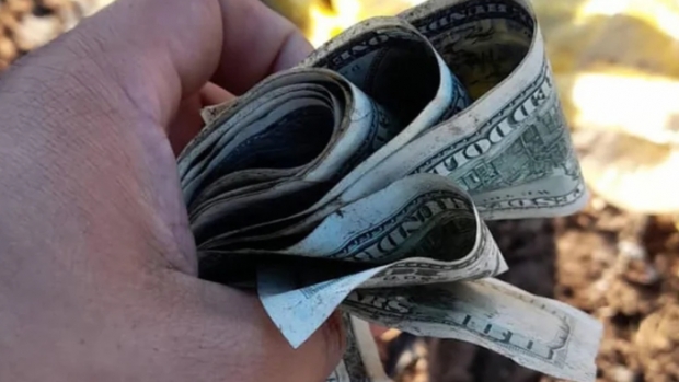 [여기는 남미] “뒤지면 달러 나온다” 보물찾기 열풍 분 쓰레기하치장