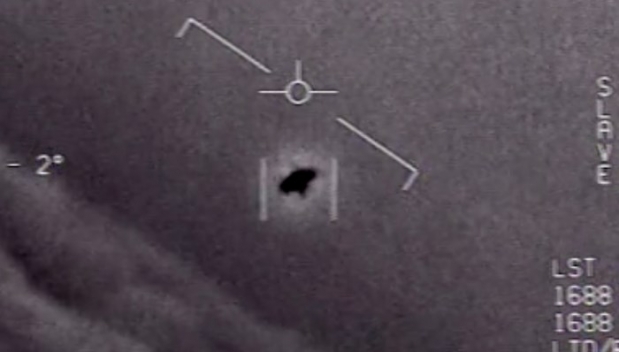 진실은 저 너머에?…美 정보당국 “일부 UFO는 드론 혹은 풍선”