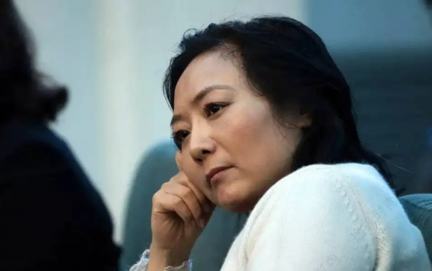 개장 4분 만에 44% 급락…홍콩 최고 女회장이 떠나자 벌어진 일