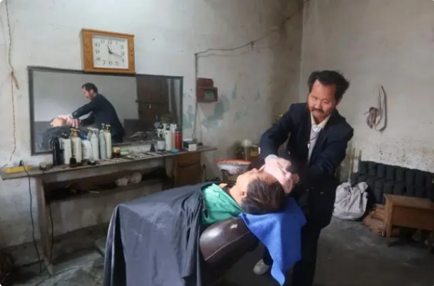하루 4시간만 영업해도 줄 서…마성의 中 미용실엔 어떤 매력이?